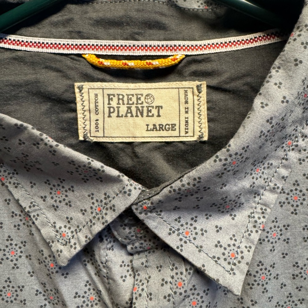 Free Planet Black and Gray‎ Patterned Shirt
